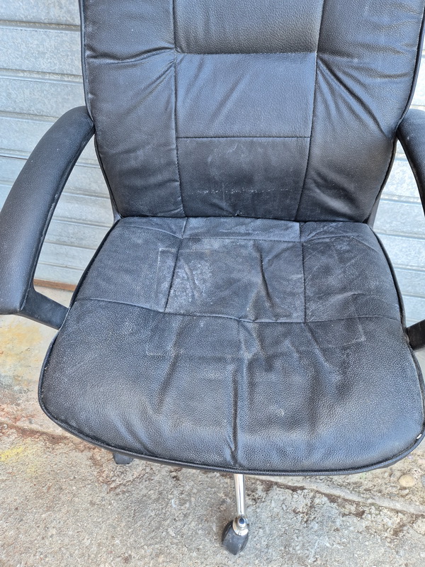 silla giratoria oficina 125x65x51 1u